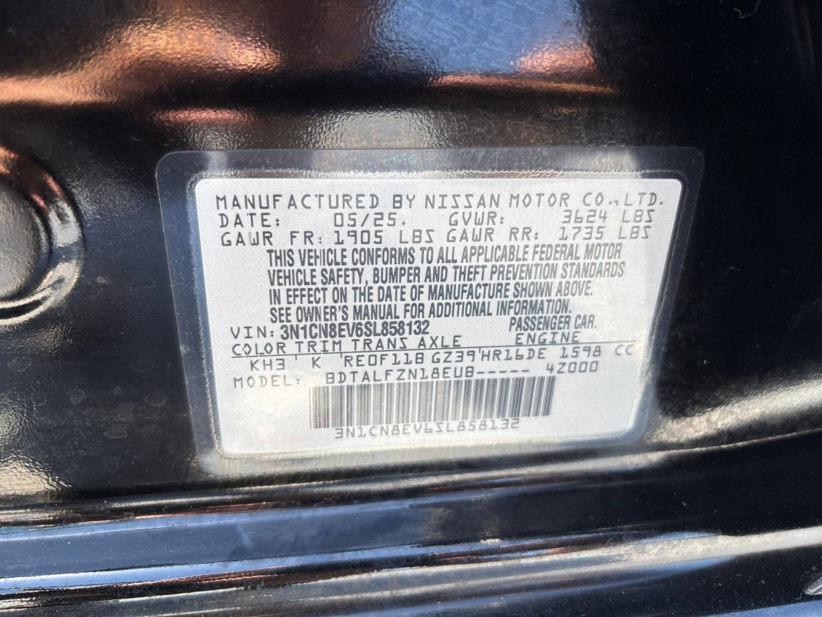 Used 2025 Nissan Versa SV FWD image 27