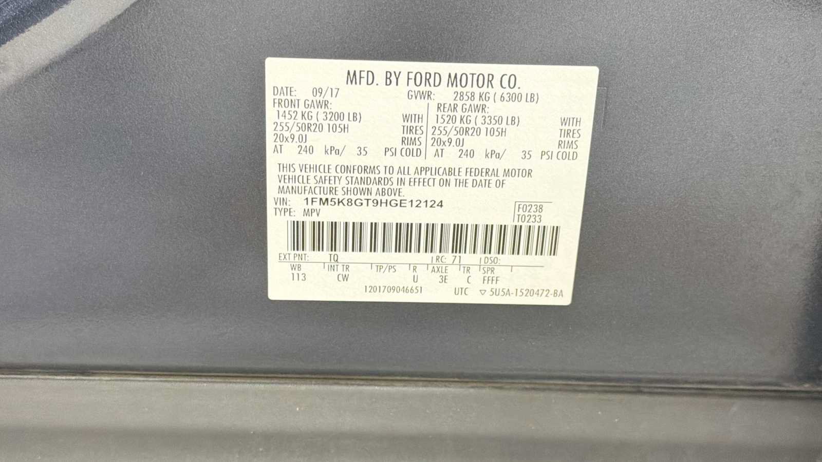 Used 2017 Ford Explorer Sport w/ Equipment Group 401A AWD/4WD image 11