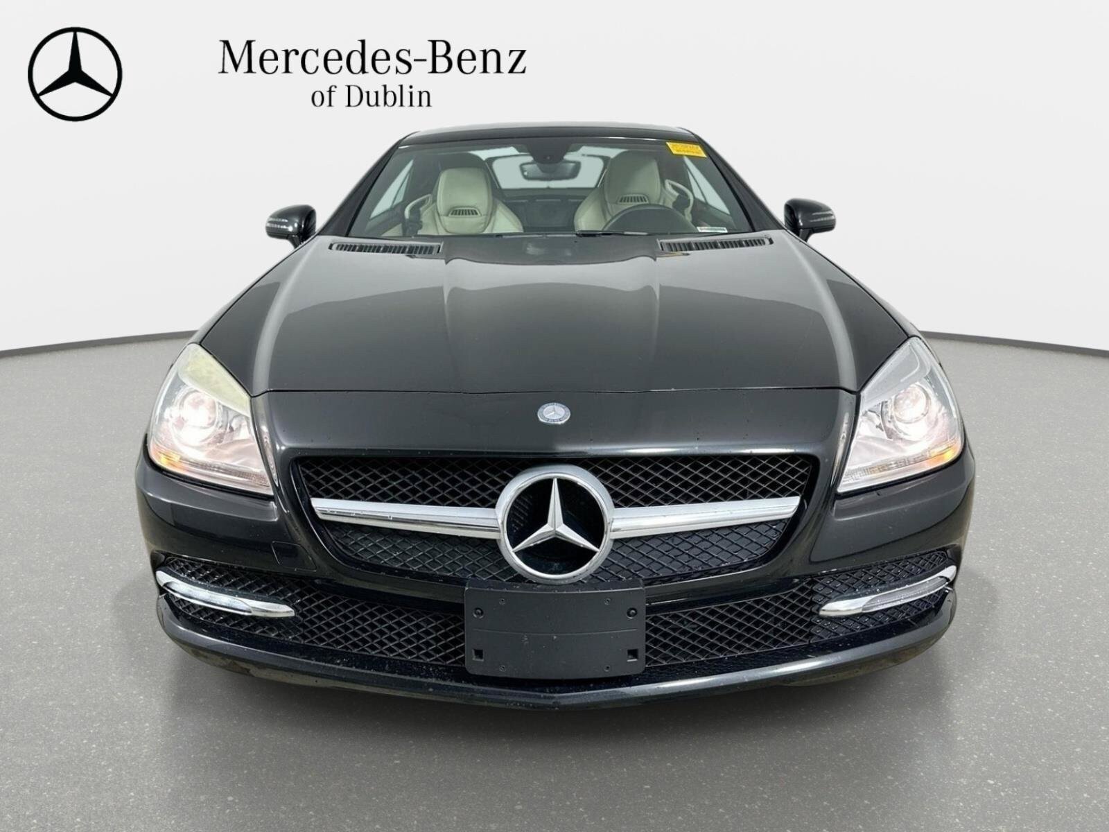 Certified 2015 Mercedes-Benz SLK 250 image 2