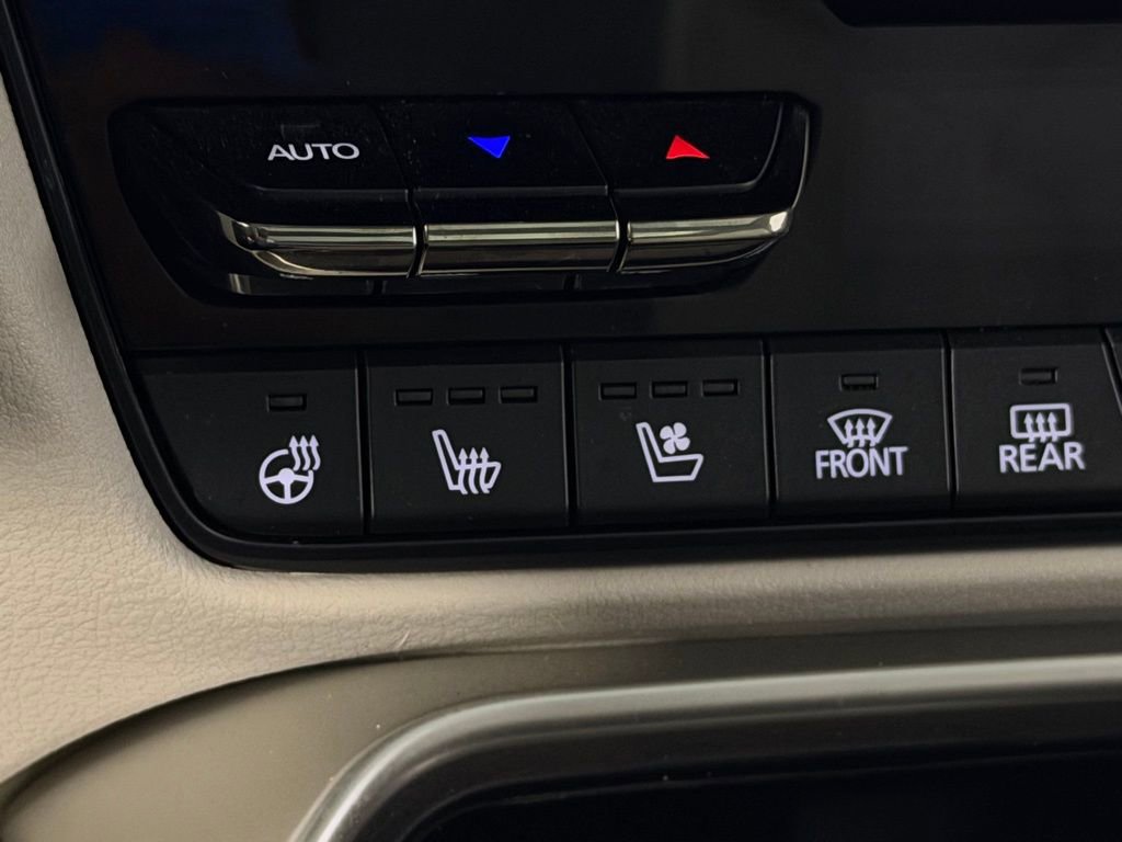 Used 2024 MAZDA CX-90 Plug-In Hybrid w/ Premium Plus image 19