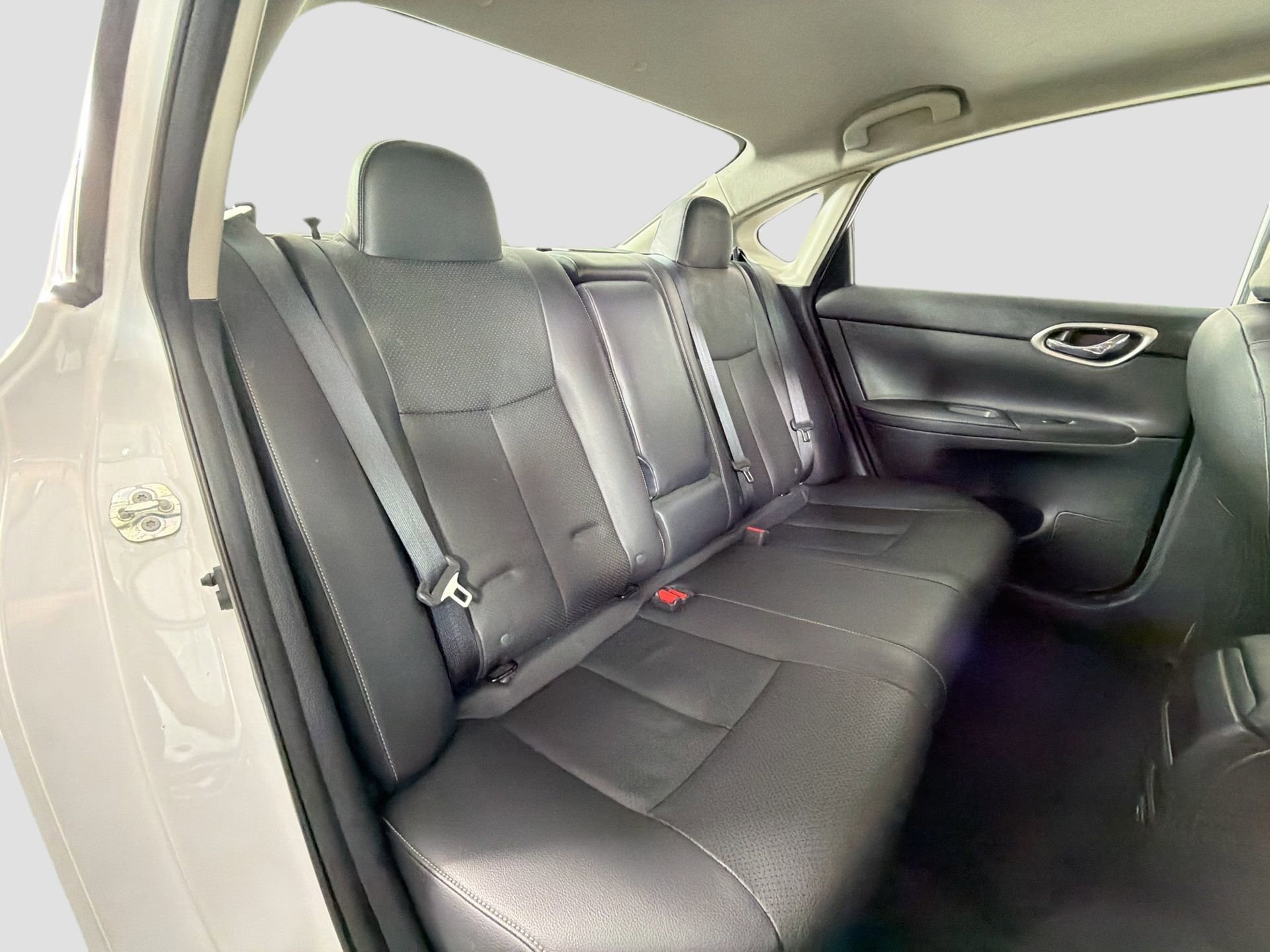 Used 2019 Nissan Sentra SL FWD image 24