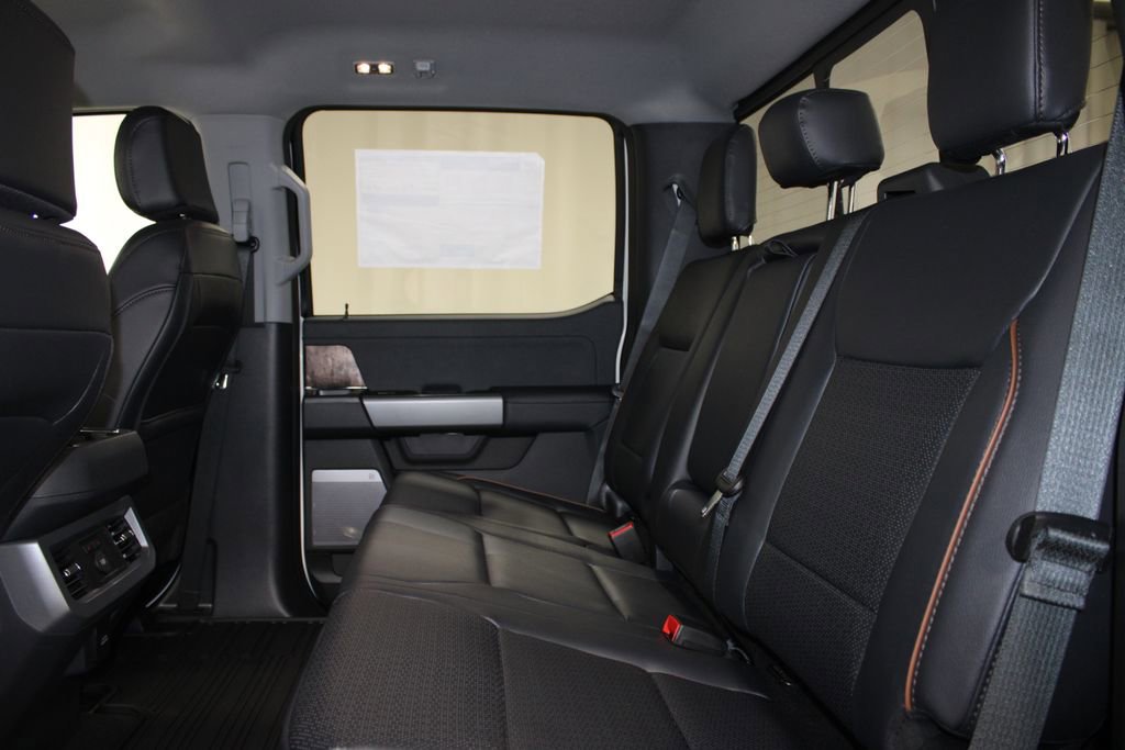 New 2026 Ford F250 Lariat w/ Black Appearance Package image 23