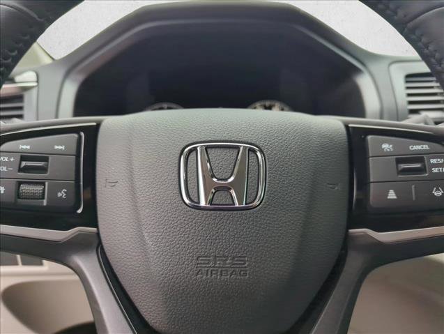 New 2026 Honda Odyssey Touring image 17