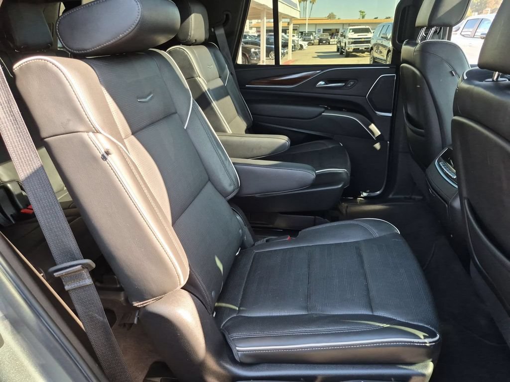 Certified 2022 Cadillac Escalade Premium Luxury RWD image 20