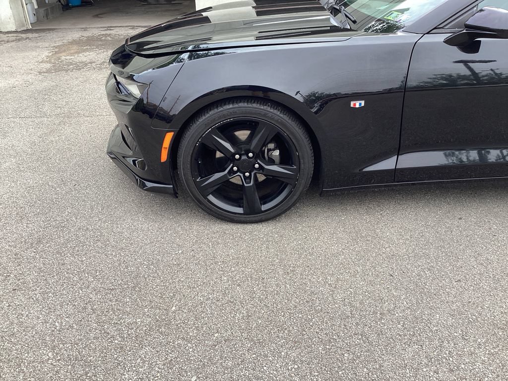 Used 2018 Chevrolet Camaro LT w/ RS Package RWD image 23