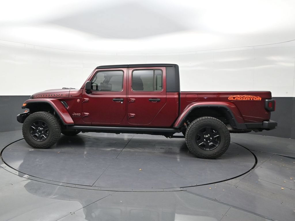 Used 2021 Jeep Gladiator Mojave AWD/4WD image 2