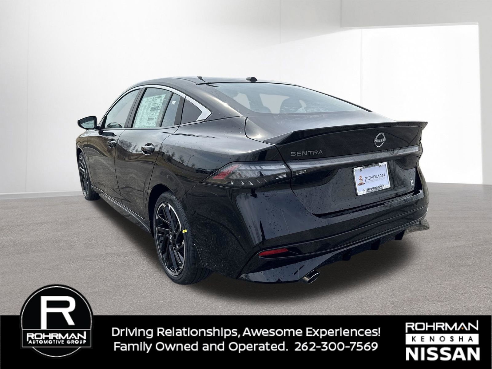 New 2026 Nissan Sentra SR w/ SR Premium Package FWD image 6