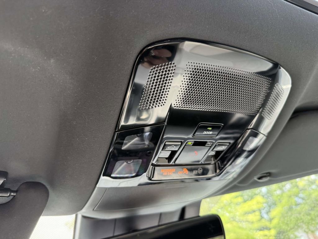 Used 2024 Lexus RX 350 Premium w/ Accessory Package (Z1) image 26