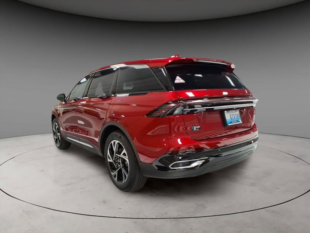 New 2025 Lincoln Nautilus Premier w/ Equipment Group 102A AWD/4WD image 7