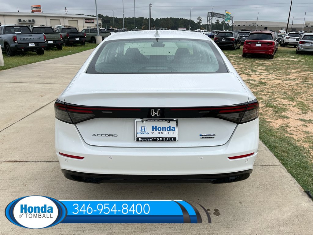 New 2026 Honda Accord Hybrid Touring image 5