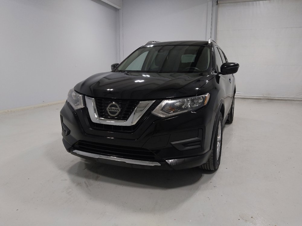 Used 2020 Nissan Rogue SV image 15