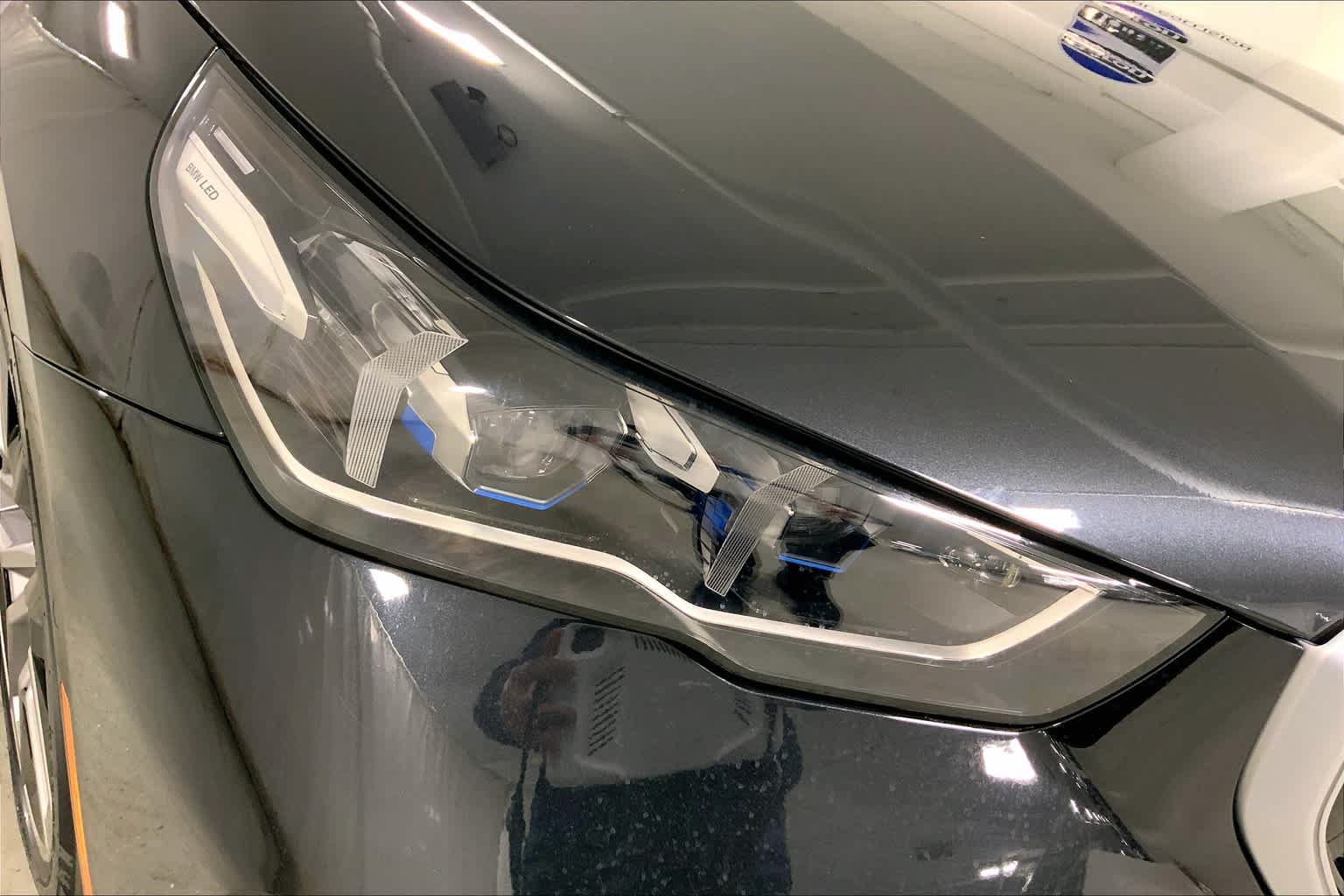 Used 2024 BMW i5 eDrive40i w/ Premium Package RWD image 13