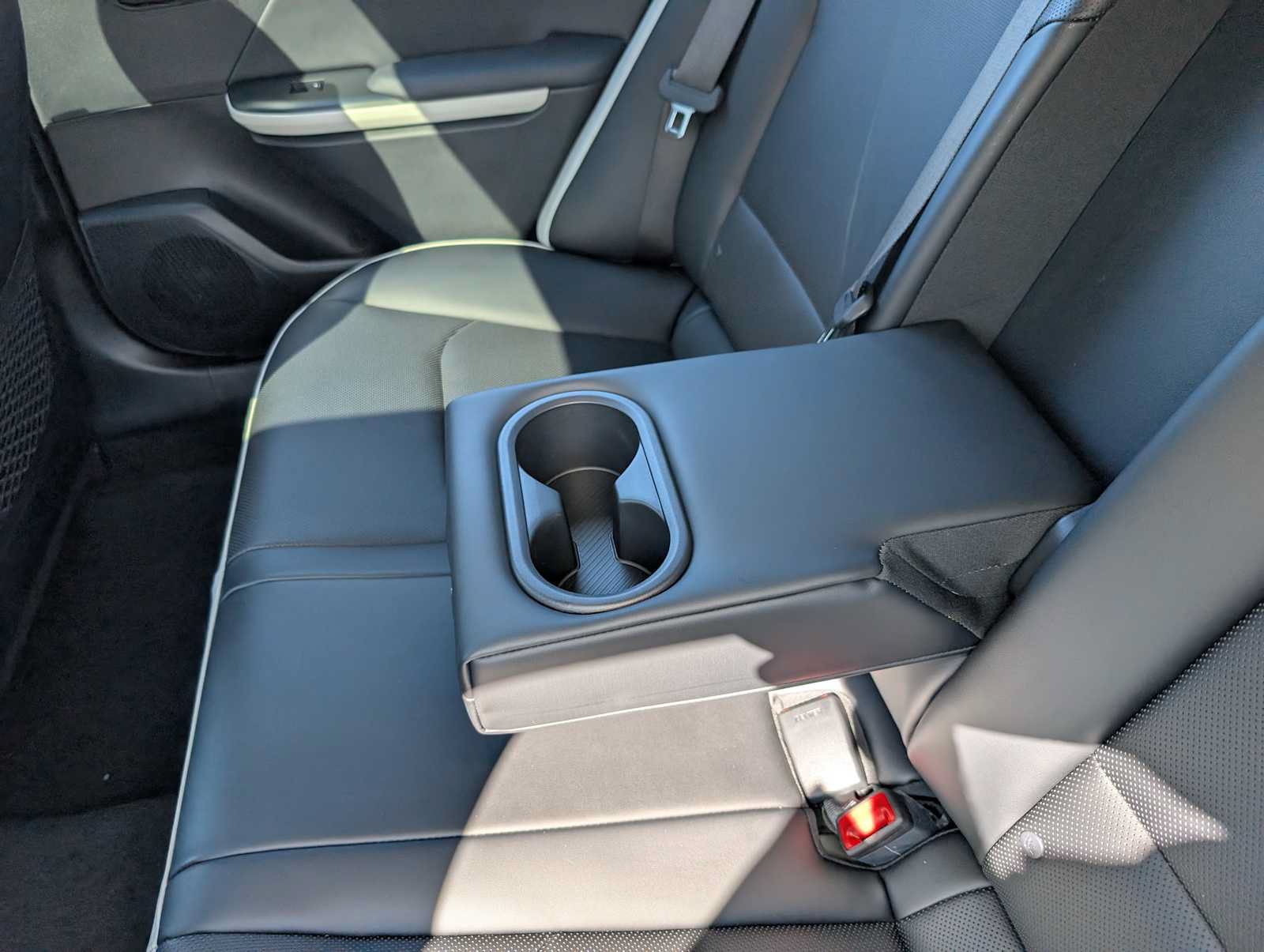 New 2026 Kia K4 GT-Line w/ GT-Line Sunroof Package FWD image 16