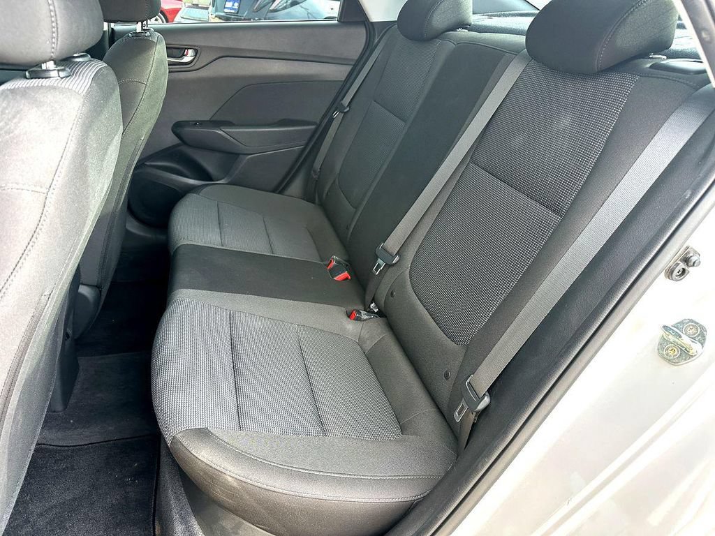 Used 2022 Hyundai Accent SEL w/ Cargo Package FWD image 19