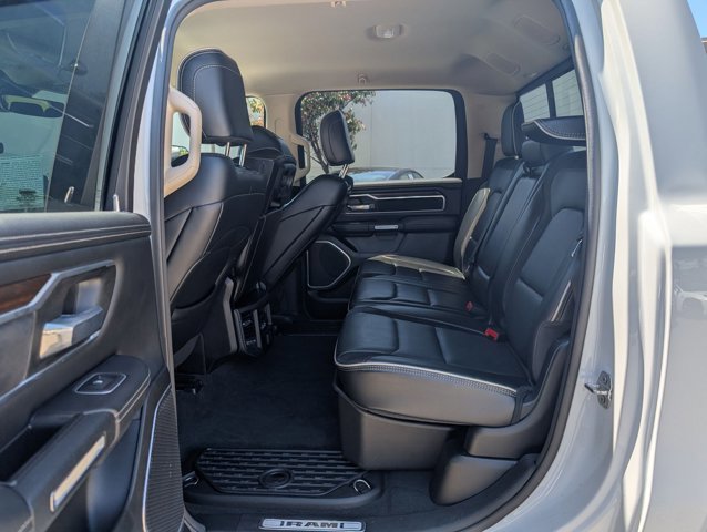 Used 2021 RAM 1500 Laramie AWD/4WD image 17