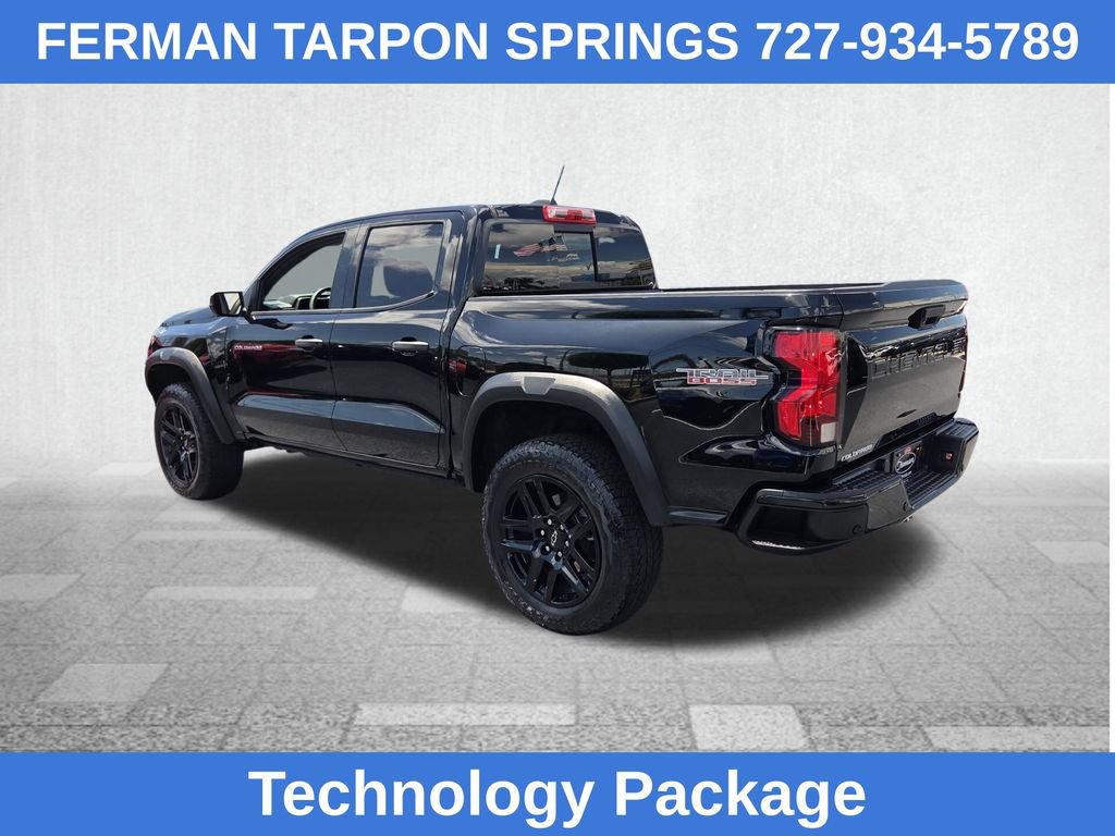 Certified 2024 Chevrolet Colorado Trail Boss w/ Technology Package AWD/4WD image 9