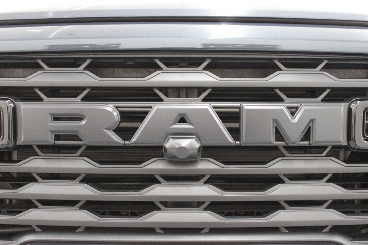 Used 2025 RAM 2500 Big Horn AWD/4WD image 28