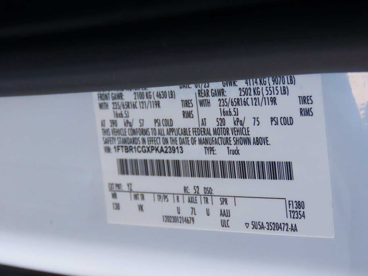 Certified 2023 Ford Transit 250 Medium Roof image 27