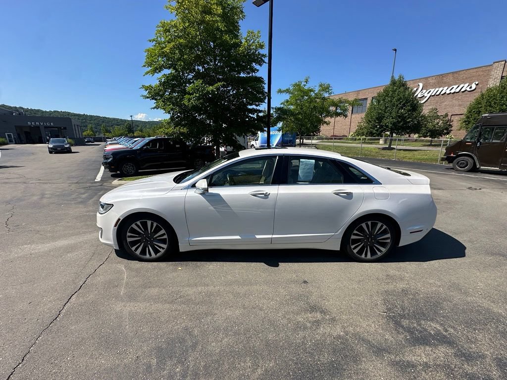 Used 2019 Lincoln MKZ Reserve AWD/4WD image 7