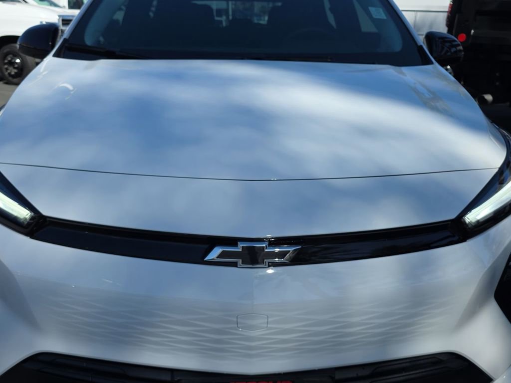 Used 2027 Chevrolet Bolt LT w/ Comfort Package FWD image 32