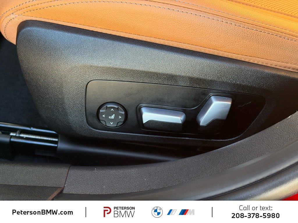 Used 2023 BMW 330e xDrive w/ Premium Package image 13