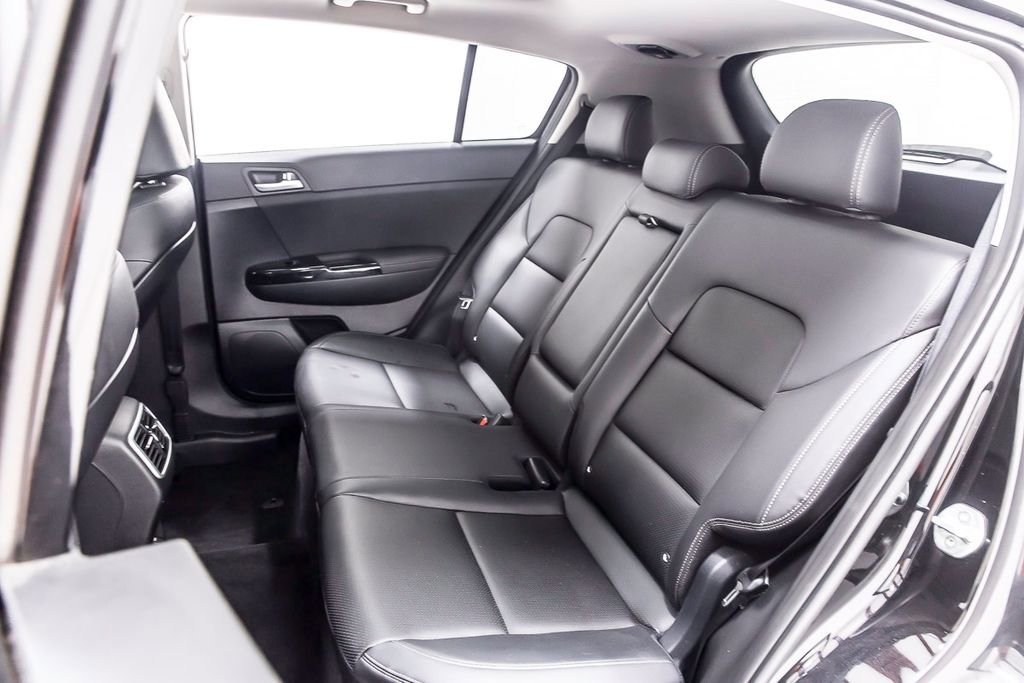 Used 2022 Kia Sportage EX image 30