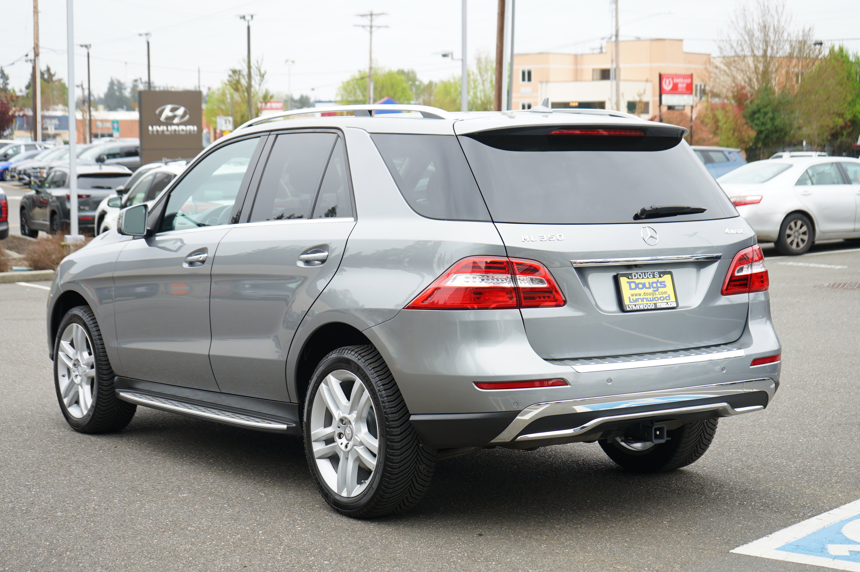 Used 2015 Mercedes-Benz ML 350 4MATIC image 3