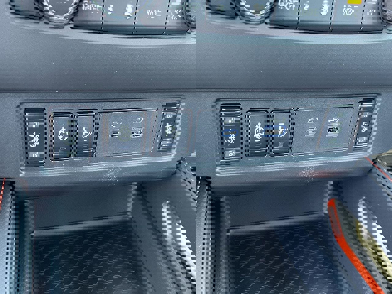 New 2026 Nissan Frontier PRO-4X w/ Pro-4x Convenience Package image 13