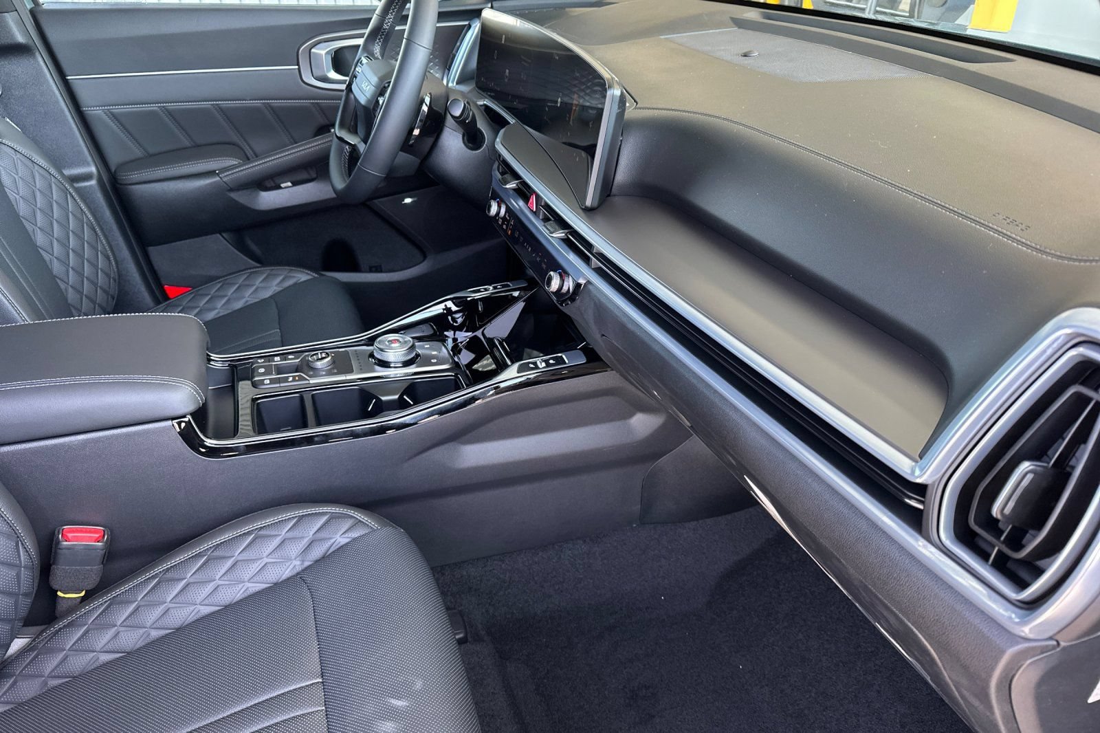 New 2026 Kia Sorento SX Prestige AWD/4WD image 16