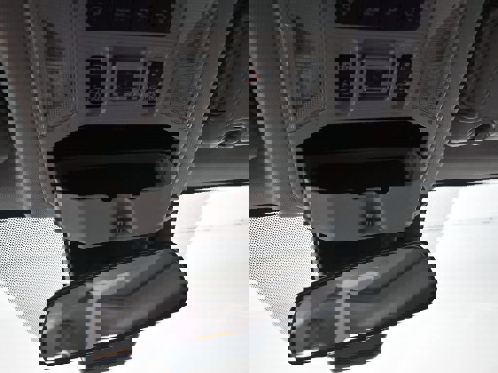 New 2025 Toyota RAV4 XLE w/ Convenience Package image 39