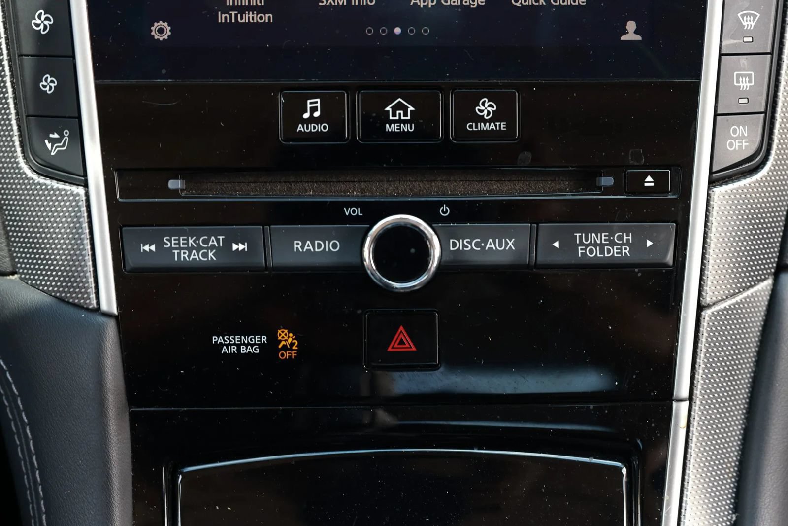Used 2017 INFINITI Q50 3.0t Premium RWD image 32