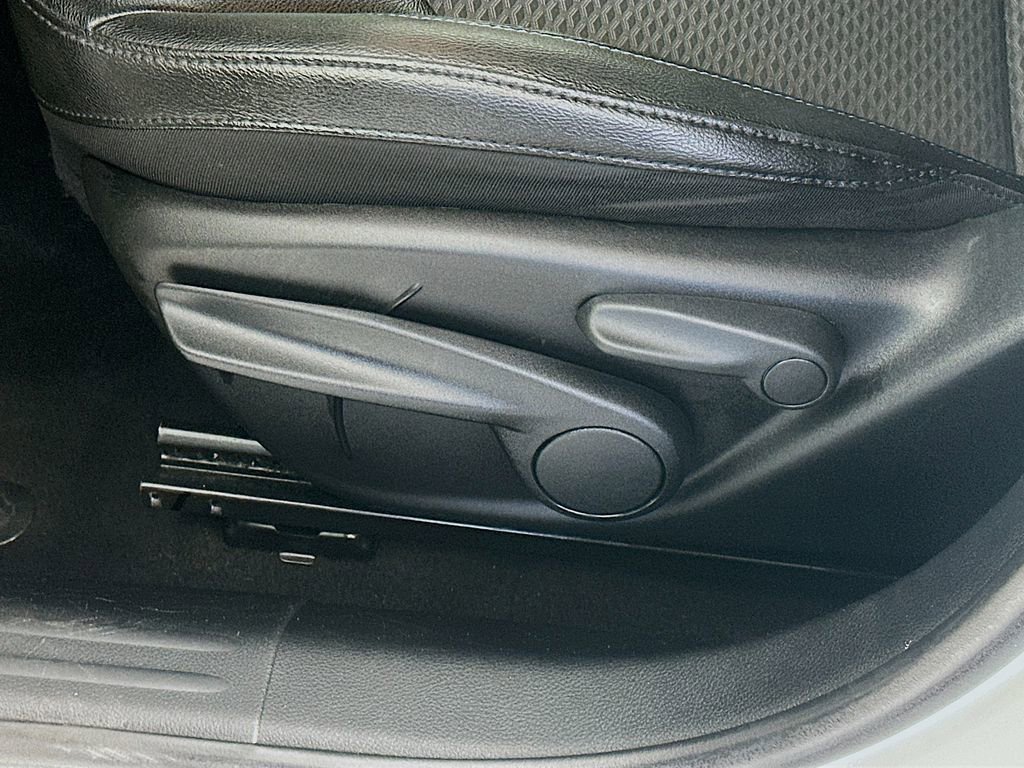 Used 2024 Jeep Compass Latitude image 22