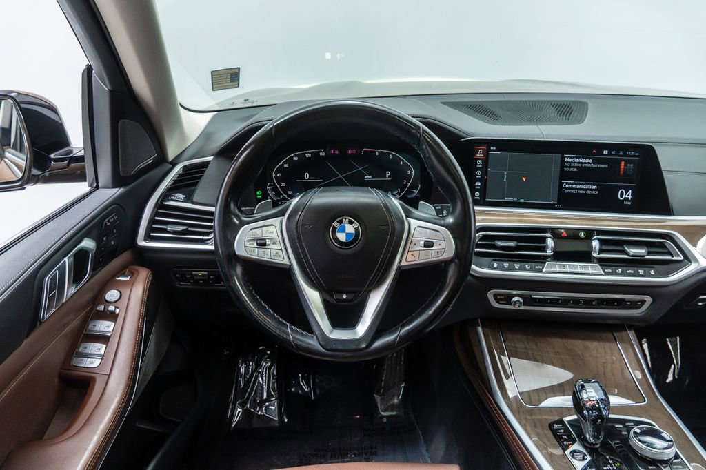 Used 2020 BMW X7 xDrive50i w/ Dynamic Handling Package AWD/4WD image 14