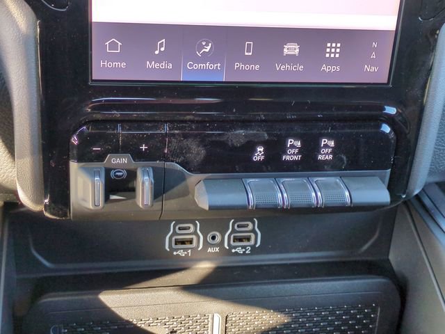 New 2026 RAM 1500 4x4 Crew Cab image 23