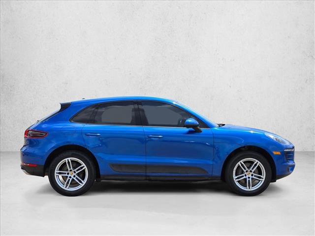 Used 2017 Porsche Macan AWD/4WD image 4