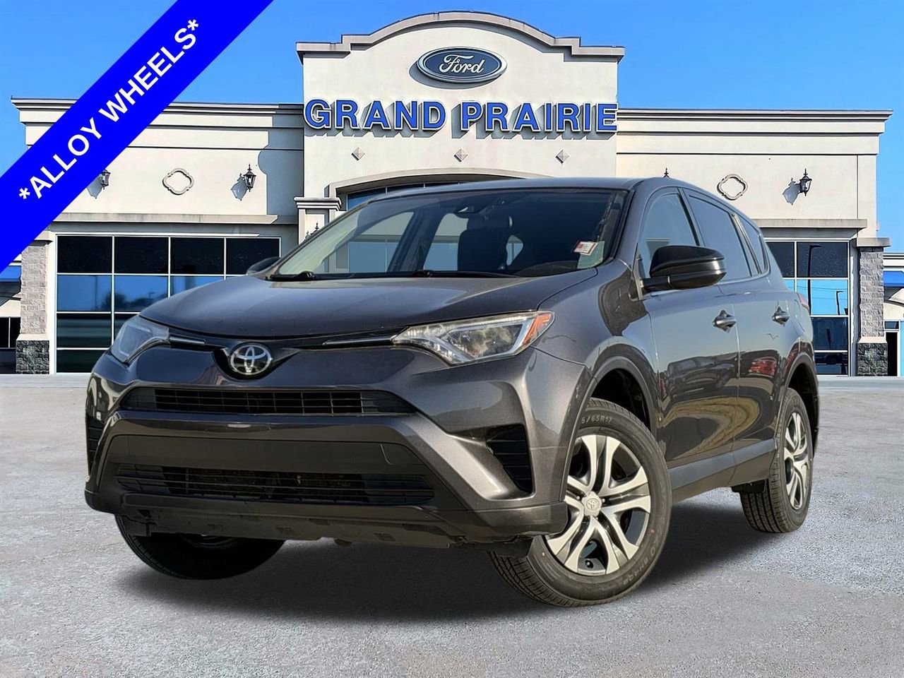 Used 2018 Toyota RAV4 LE w/ All Weather Liner Package