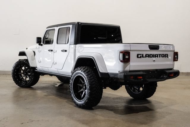 Used 2020 Jeep Gladiator Overland AWD/4WD image 43