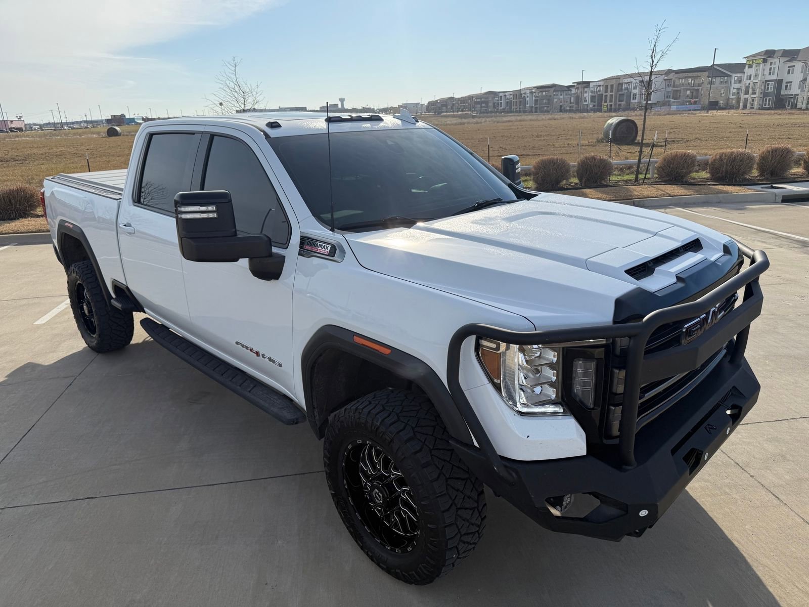 Used 2021 GMC Sierra 3500 AT4 w/ AT4 Premium Plus Package image 10