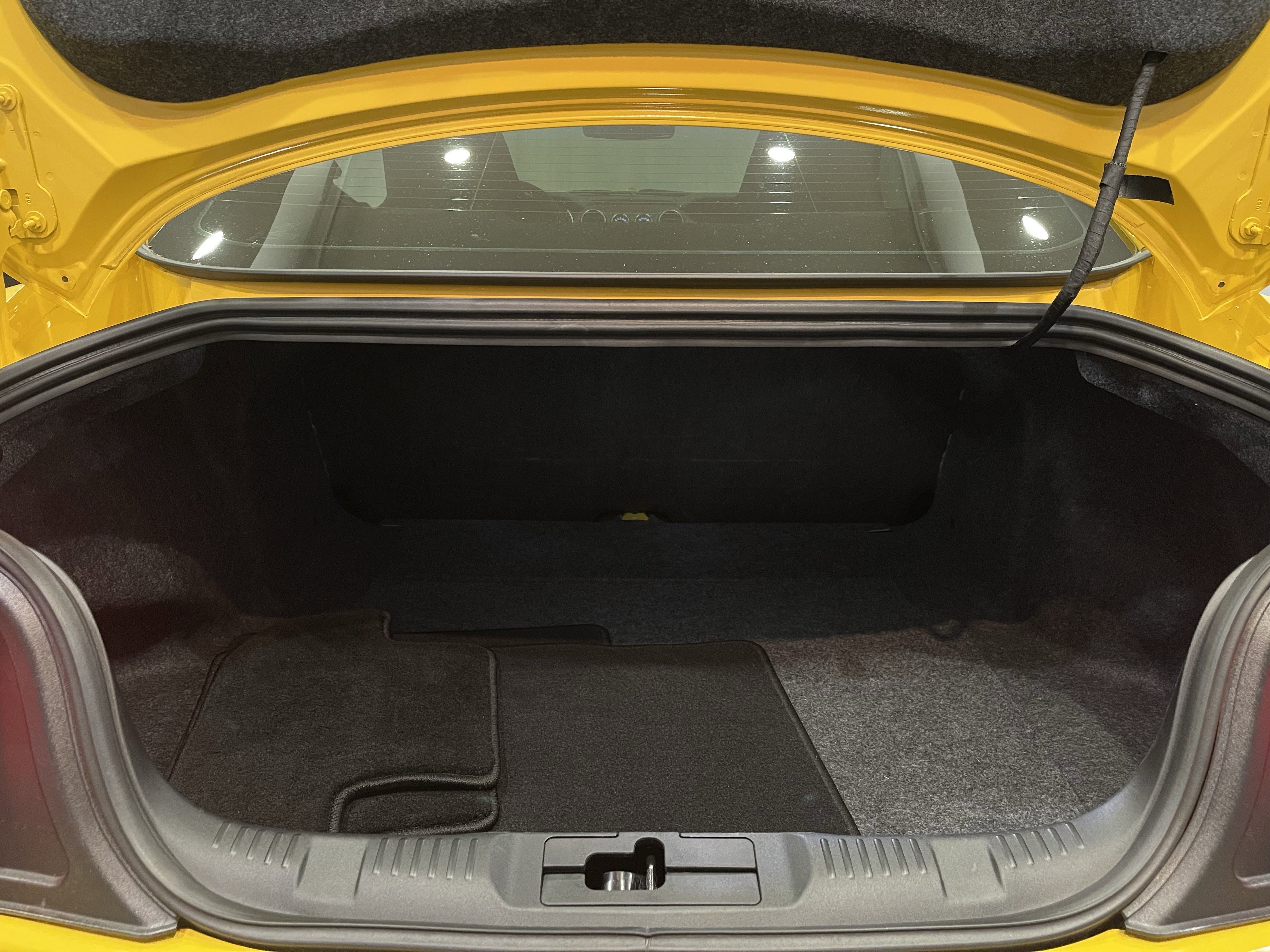 Used 2017 Ford Mustang Shelby GT350R w/ GT350R Equipment Group 920A image 26