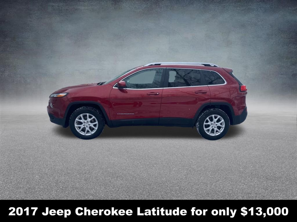 Used 2017 Jeep Cherokee Latitude image 2