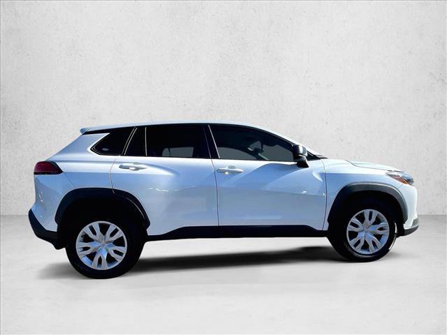 Used 2022 Toyota Corolla Cross L image 5