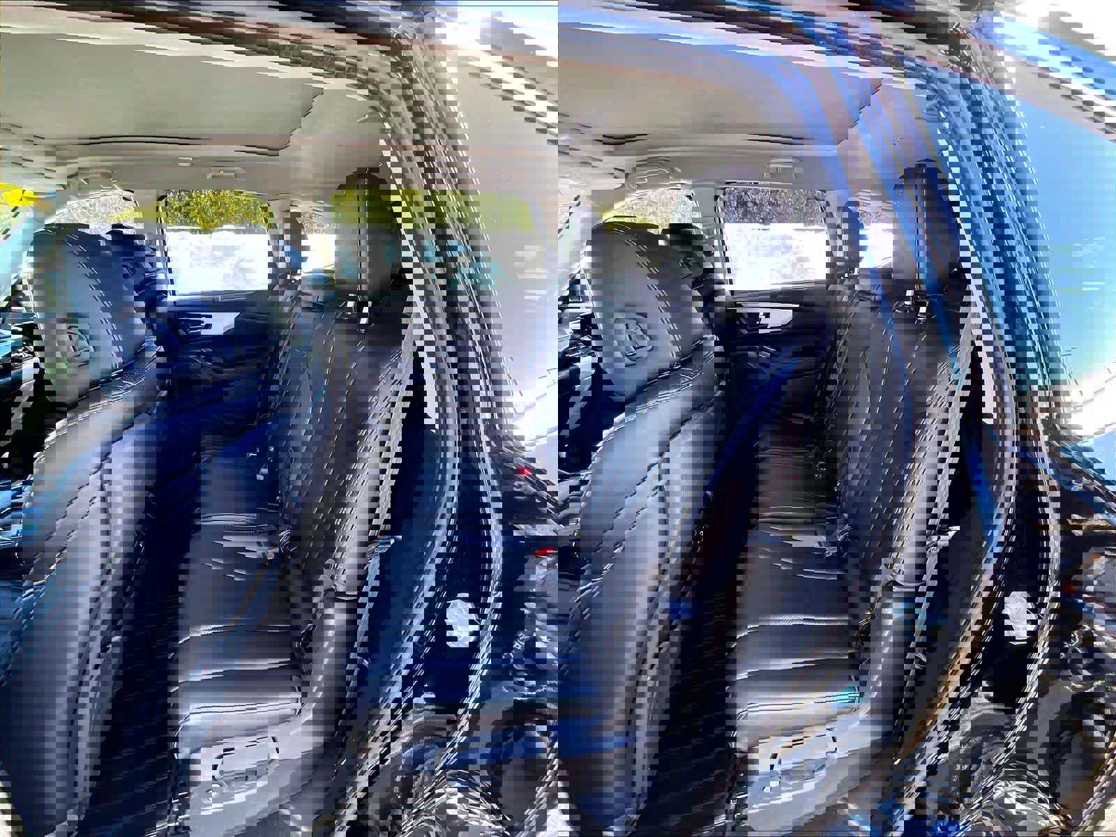 Used 2023 Acura MDX SH-AWD w/ Technology Package image 15