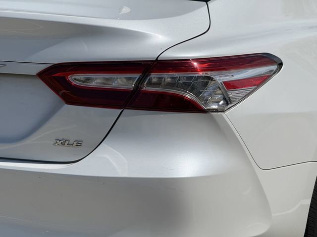 Used 2019 Toyota Camry XLE image 7