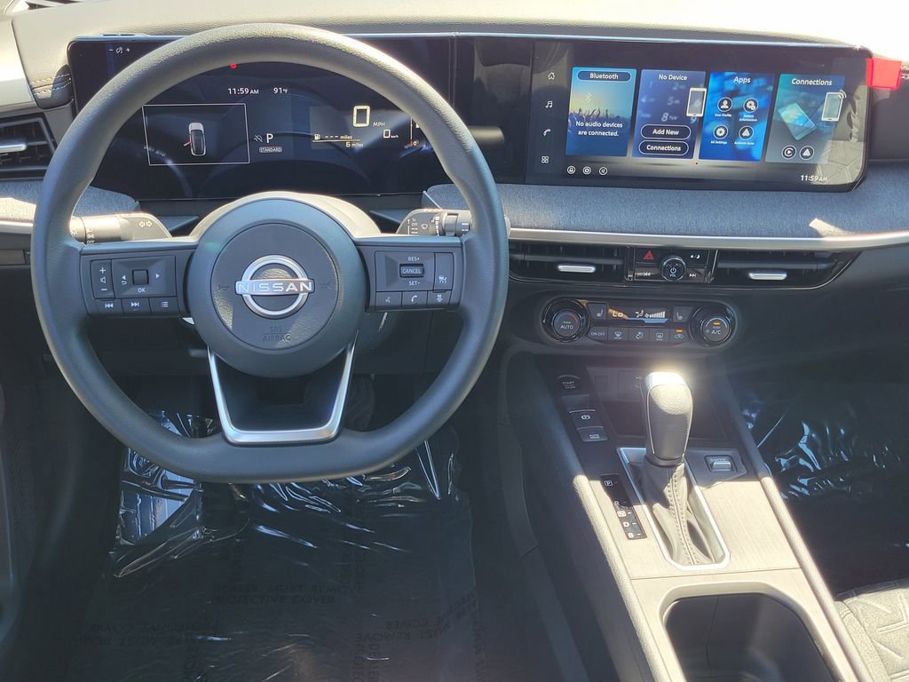 New 2026 Nissan Kicks SV w/ SV Premium Package image 5