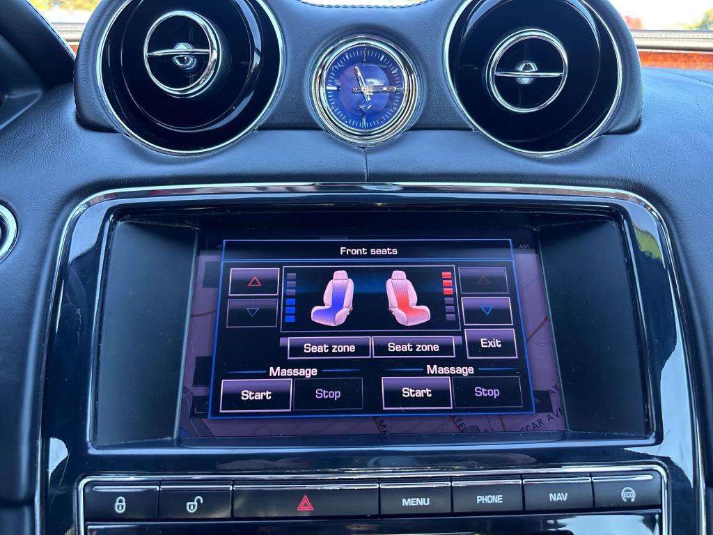 Used 2013 Jaguar XJ 4dr Sdn RWD RWD image 22