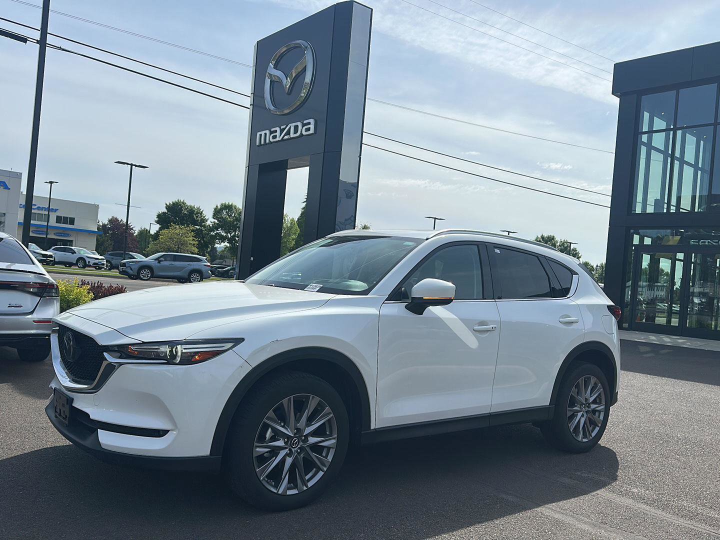 Used 2020 MAZDA CX-5 Grand Touring w/ GT Premium Package AWD/4WD image 2