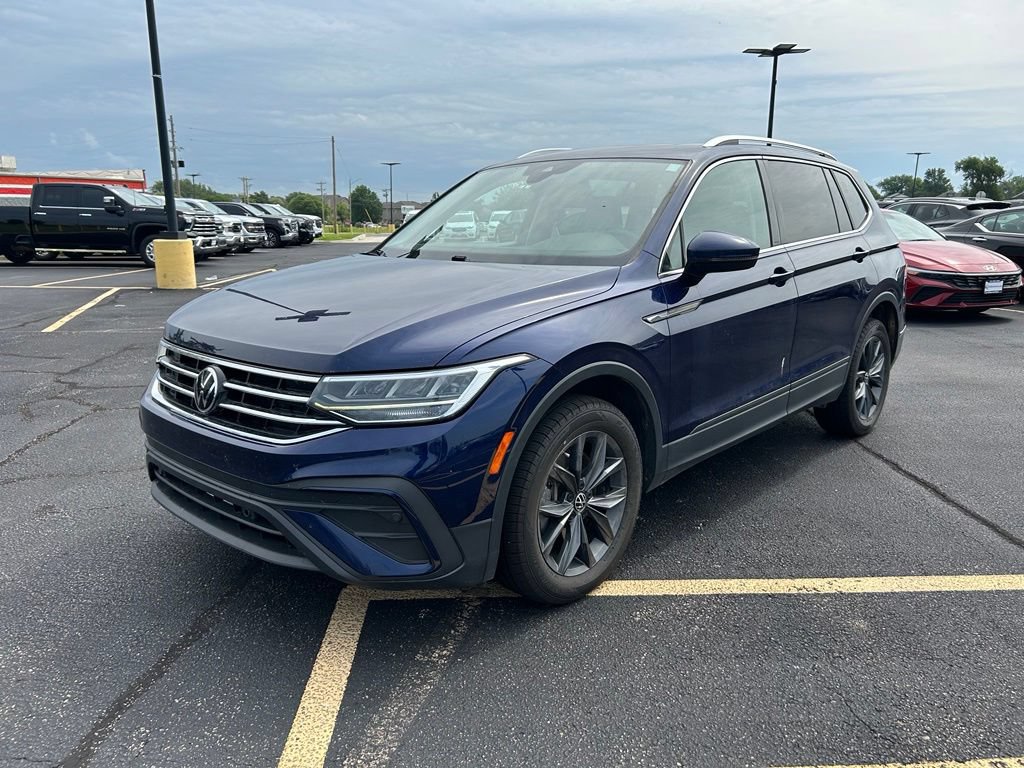 Used 2022 Volkswagen Tiguan SE AWD/4WD image 7