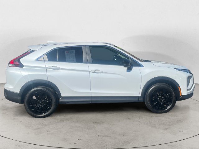 Used 2025 Mitsubishi Eclipse Cross LE AWD/4WD image 6