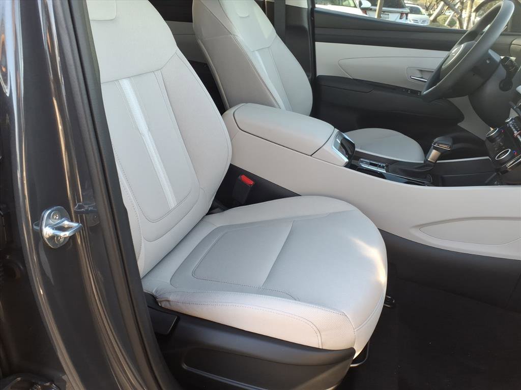 New 2026 Hyundai Tucson SEL image 7