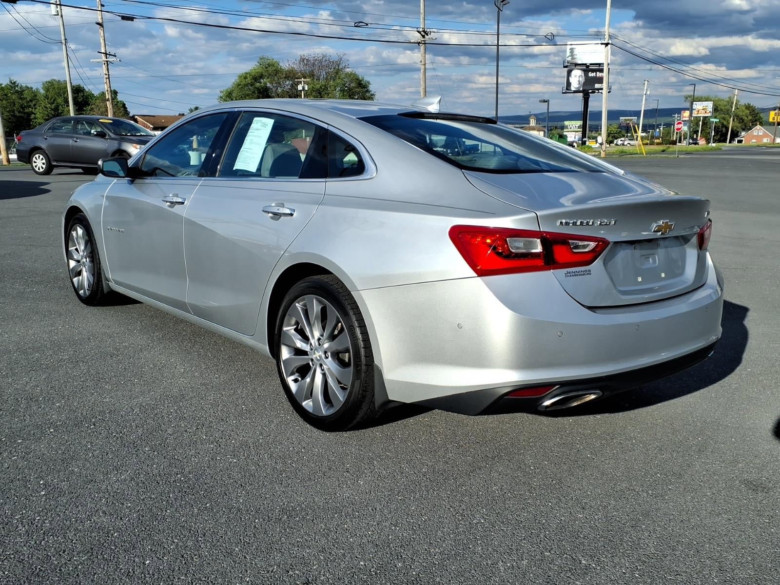 Used 2017 Chevrolet Malibu Premier w/ Premier Sun and Wheel Package FWD image 4